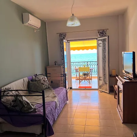 Cosy Apartment By The Water, Agia Pelagia Agia Pelagia  Exterior photo